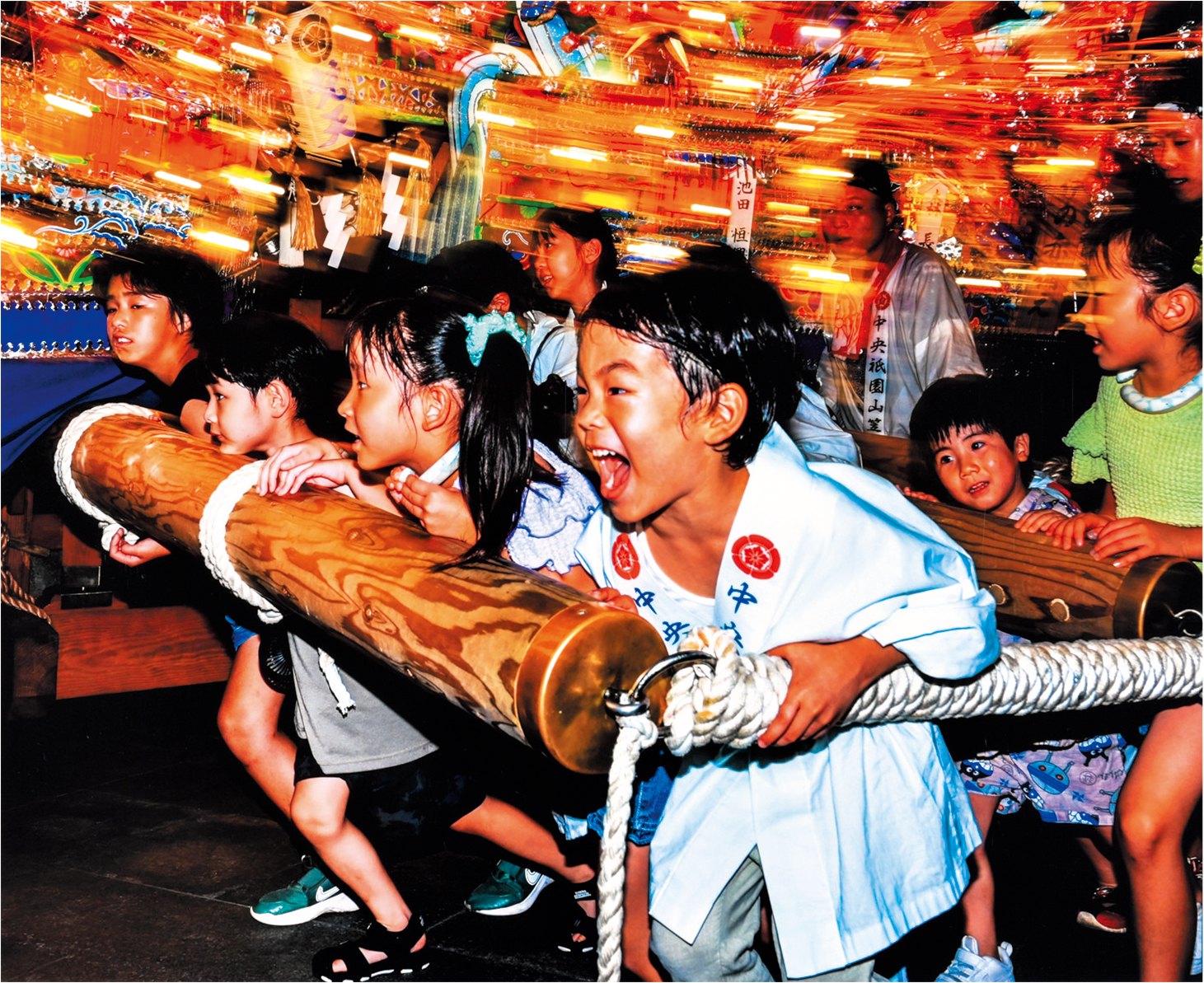 【写真】瀧口 智之「祭りの子供」
